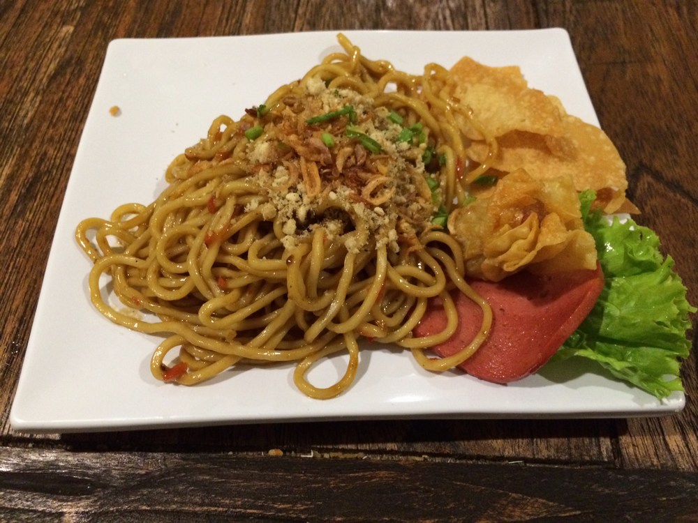 Tempat Kongko Mahasiswa Universitas Udayana