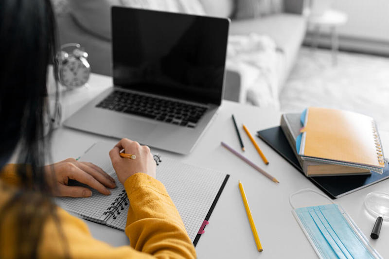 Kerajaan Medang Kamulan Lokasi Tokoh Peninggalan Quipper Blog