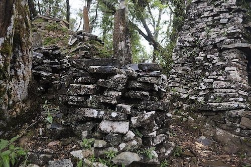 candi angin dan candi bubrah